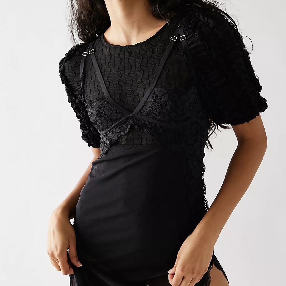 NWTS FREE PEOPLE BLACK BODYSUIT (L)